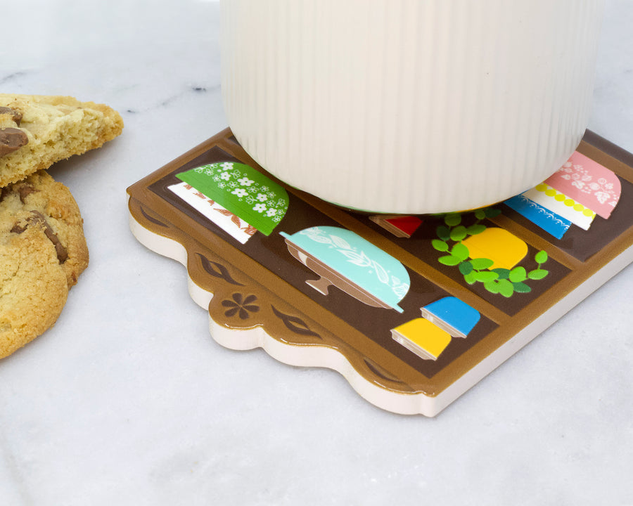 Retro Kitchen Hutch Ceramic Coaster – Pyrex-Inspired Shelf Design