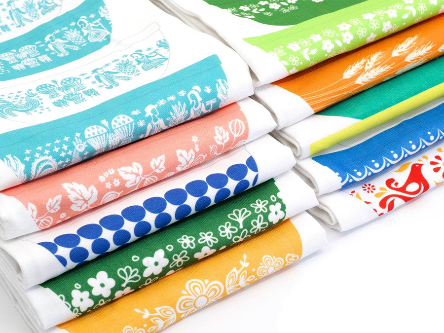Pyrex-Inspired Cotton Tea Towel – Retro Kitchen Gift